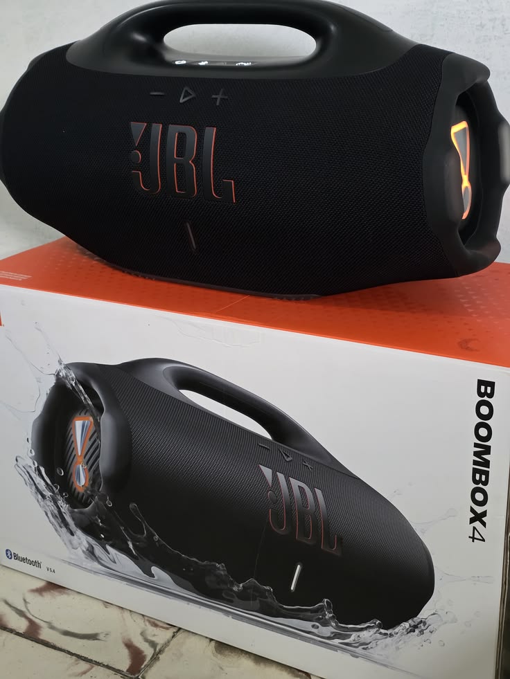 JBL Boombox 4